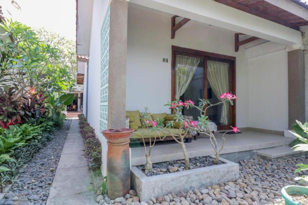 Villa Dende Lombok Tanjungkarang Екстериор снимка