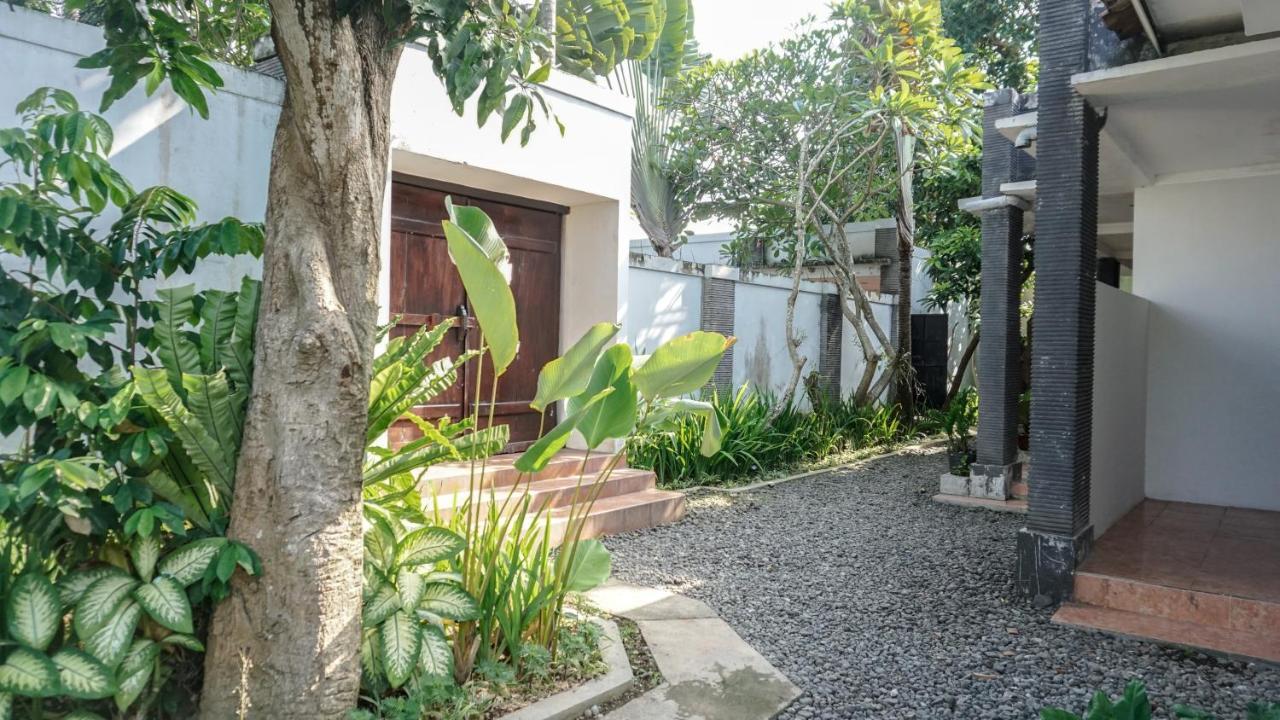 Villa Dende Lombok Tanjungkarang Екстериор снимка