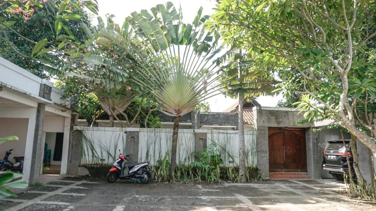 Villa Dende Lombok Tanjungkarang Екстериор снимка